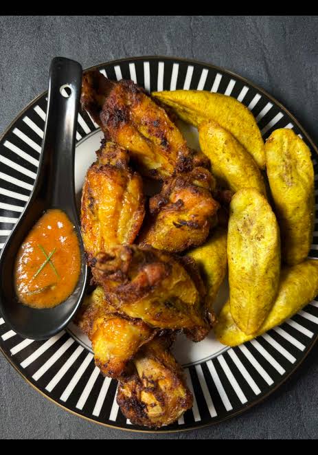 CUISSE DE POULET + BANANE PLANTIN